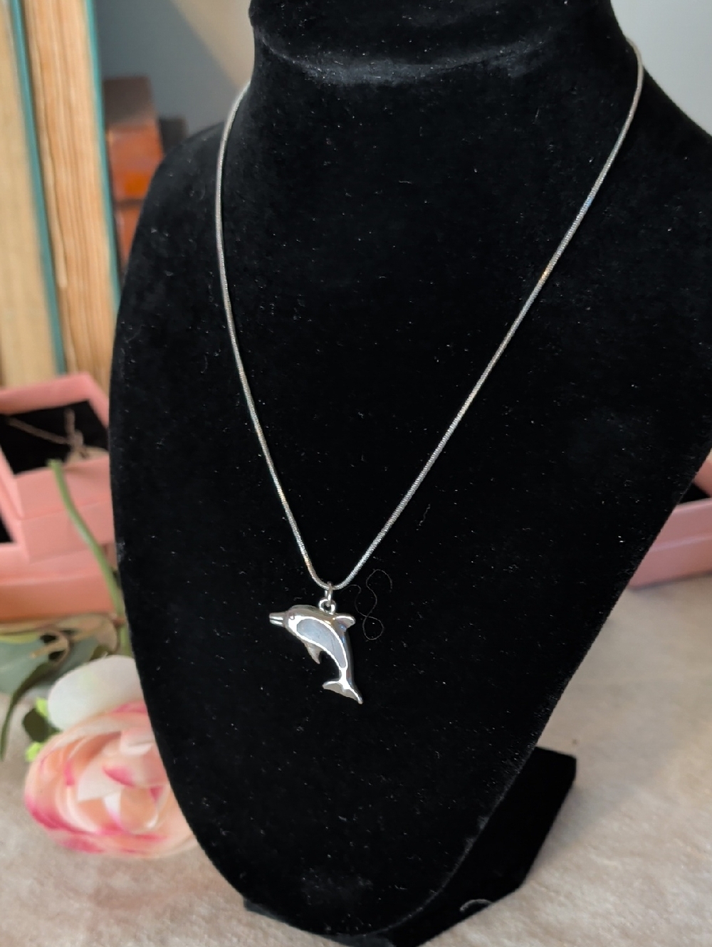 Vintage Dolphin Mood Necklace Silver Tone Coastal Nostalgia Pendant 90s